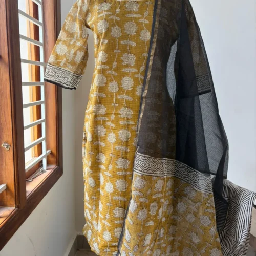 KDC-031 MUSTARD WITH BLACK KOTA SUIT