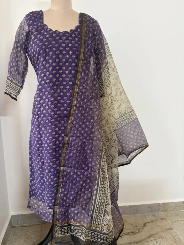 2 KDC-032 WINE KOTA SUIT