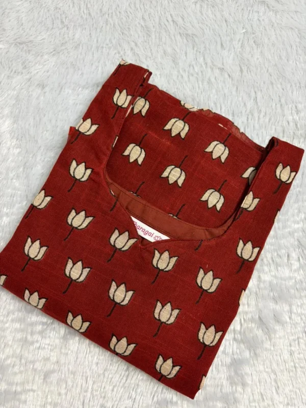 LN-009-MAROON LOTUS