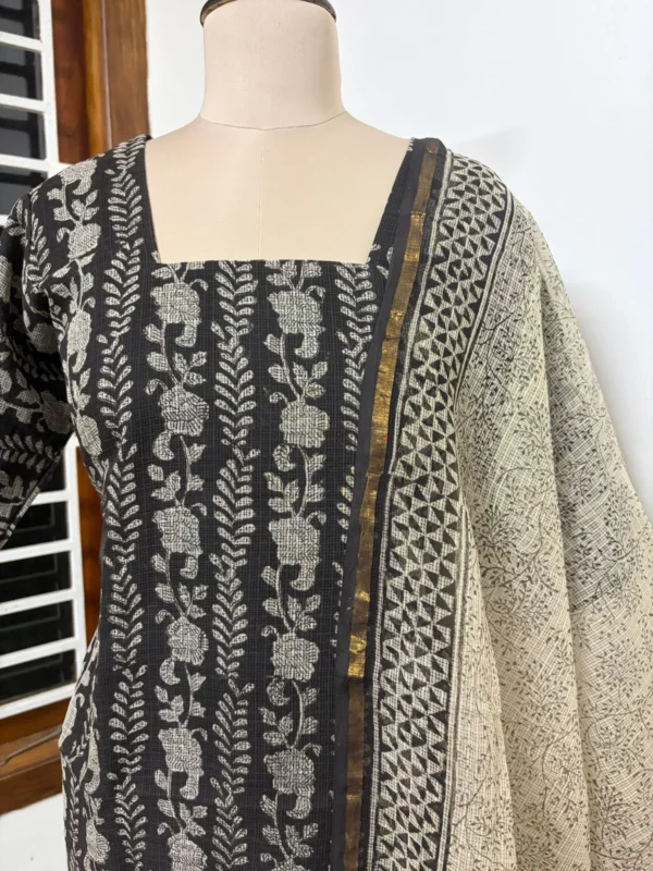 KDC-036  BLACK