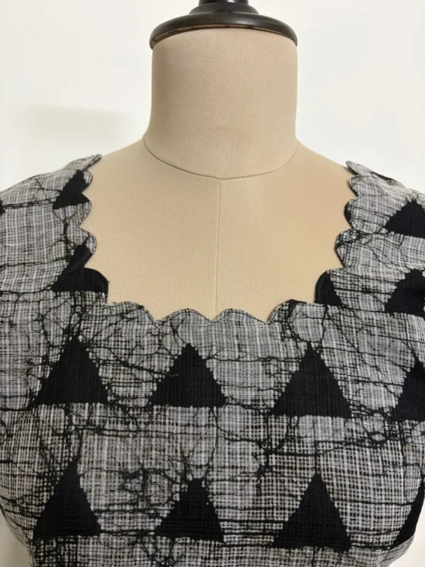 2 KDC-021 BLACK TRIANGLE KOTA SUIT