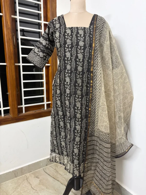 KDC-036  BLACK