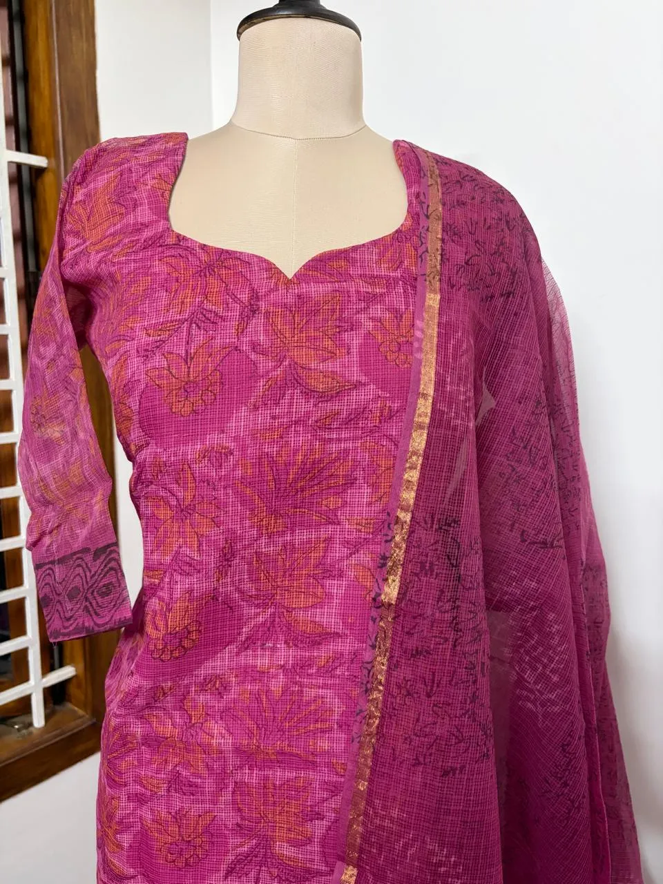 KDC 037 DARK PINK KOTA
