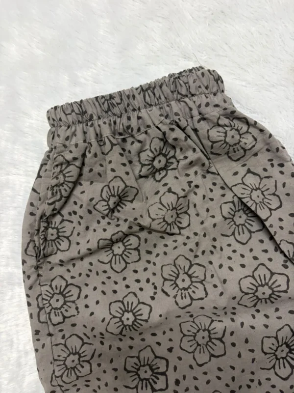 KDC-022 GREY FLORAL KOTA SUIT