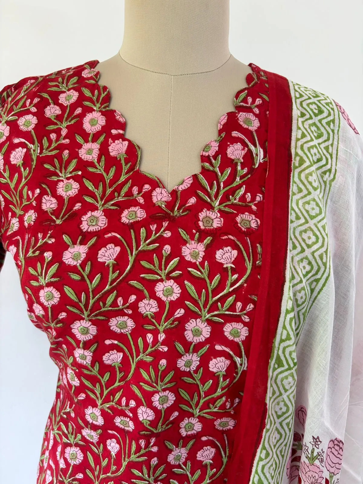 CMD001-Red Cotton Set
