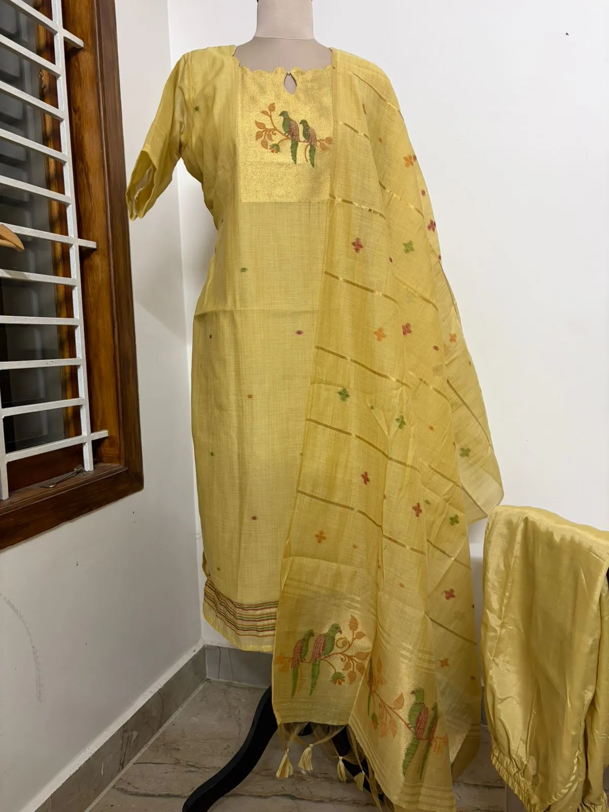LJAM - 002 golden linen jamdhani suit