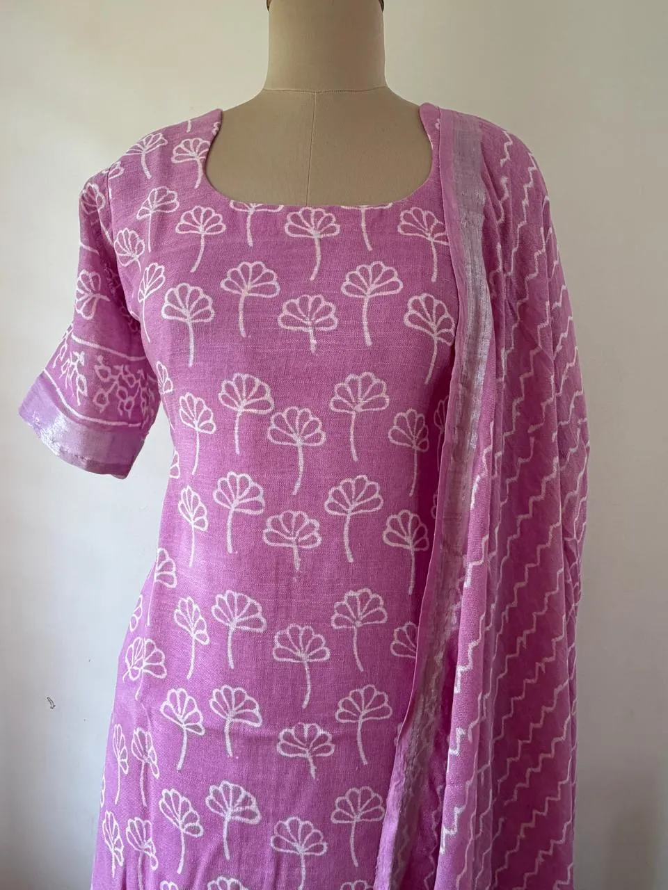 LN-010 MAUVE LINEN COTTON SUITS