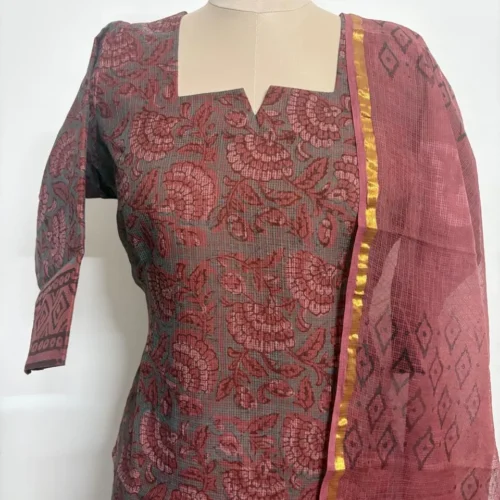 WhatsApp (34) KDC 082 - Brick brown